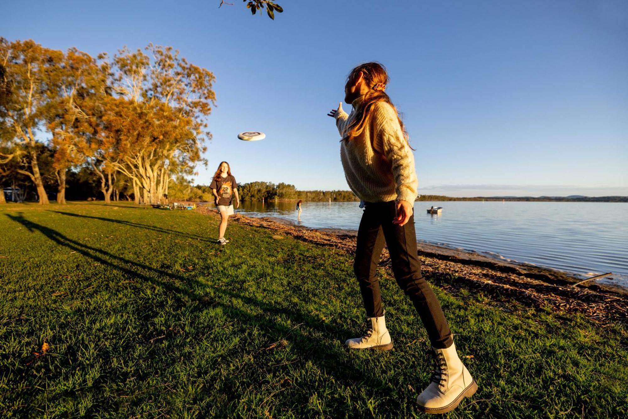 Lakeside 4* Forster