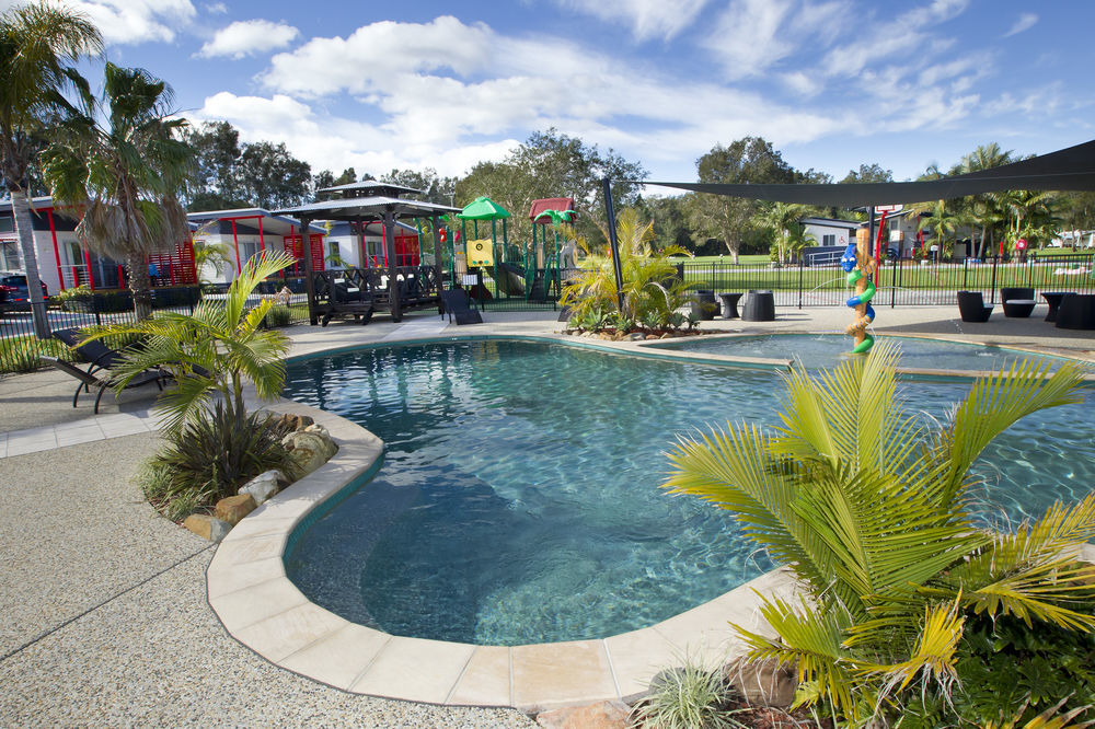 Lakeside 4* Forster